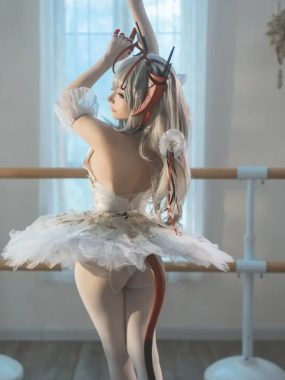 是三不是世w 明日方舟-W芭蕾[27P-190MB]